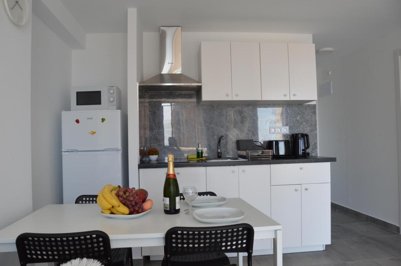 Holiday Apts Provima Mallorca بينايدورم المظهر الخارجي الصورة